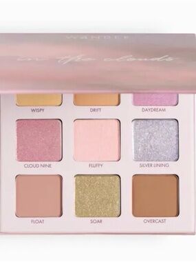 Wander Beauty Cloud After Clouds Eyeshadow Palette - Soft Pink & Neutral Shades